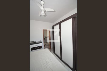 Casa à venda com 70m², 2 quartos e 6 vagasQuarto 3 da Casa 2