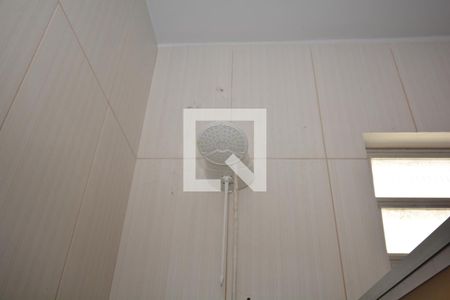 Casa à venda com 70m², 2 quartos e 6 vagasBanheiro da Suíte 1