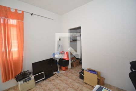 Casa à venda com 70m², 2 quartos e 6 vagasSuíte 2 da Casa 2