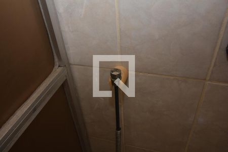 Casa à venda com 70m², 2 quartos e 6 vagasBanheiro da Suíte 2