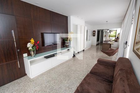 Sala de apartamento para alugar com 4 quartos, 145m² em Liberdade, Belo Horizonte