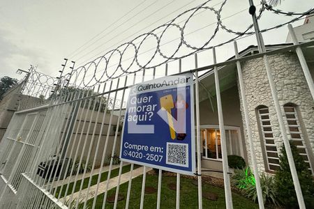 Casa à venda com 180m², 3 quartos e 3 vagasFachada