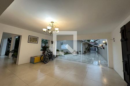 Casa à venda com 180m², 3 quartos e 3 vagasGaragem