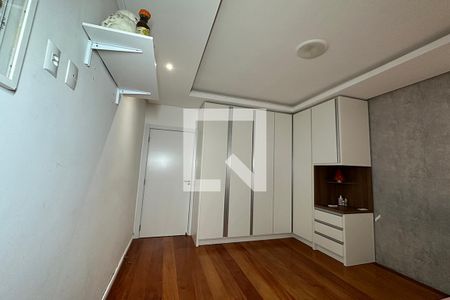 Casa à venda com 180m², 3 quartos e 3 vagasQuarto 3 - Suíte