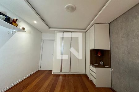 Casa à venda com 180m², 3 quartos e 3 vagasQuarto 3 - Suíte