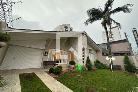 Casa à venda com 180m², 3 quartos e 3 vagasÁrea Externa