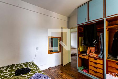 Apartamento à venda com 210m², 3 quartos e 2 vagas Apartamento à venda com 210m², 3 quartos e 2 vagasQuarto 1