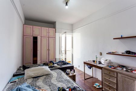 Apartamento à venda com 210m², 3 quartos e 2 vagas Apartamento à venda com 210m², 3 quartos e 2 vagasQuarto 2