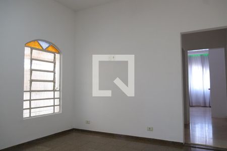 Casa à venda com 180m², 3 quartos e 2 vagasCopa
