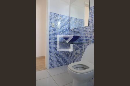 Casa à venda com 180m², 3 quartos e 2 vagasBanheiro Corredor