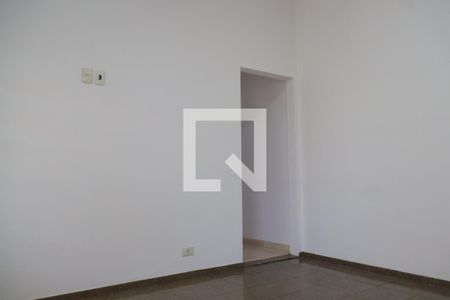 Casa à venda com 180m², 3 quartos e 2 vagasCopa