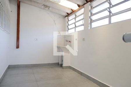 Casa à venda com 180m², 3 quartos e 2 vagasÁrea de Serviço