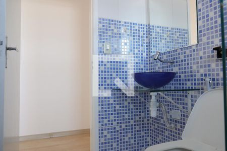 Casa à venda com 180m², 3 quartos e 2 vagasBanheiro Corredor