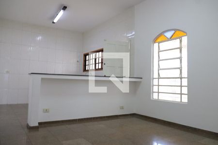 Casa à venda com 180m², 3 quartos e 2 vagasCopa