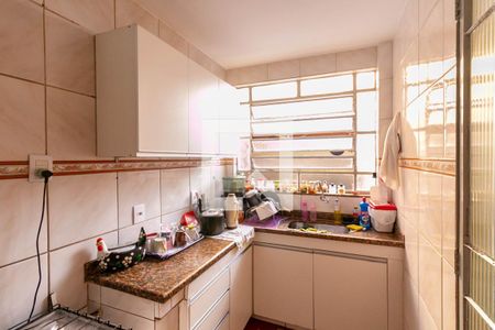 Casa à venda com 405m², 5 quartos e 2 vagas Casa à venda com 405m², 5 quartos e 2 vagasCozinha