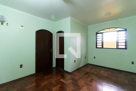 Casa à venda com 400m², 4 quartos e sem vaga Casa à venda com 400m², 4 quartos e sem vagaSuíte 2