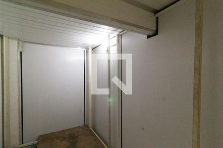 Casa à venda com 400m², 4 quartos e sem vaga Casa à venda com 400m², 4 quartos e sem vagaEscritório 1