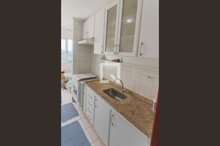 Apartamento à venda com 55m², 2 quartos e 2 vagas Apartamento à venda com 55m², 2 quartos e 2 vagasCozinha e Lavanderia