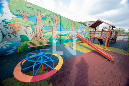 Apartamento à venda com 55m², 2 quartos e 2 vagas Apartamento à venda com 55m², 2 quartos e 2 vagasÁrea Comum - Playground