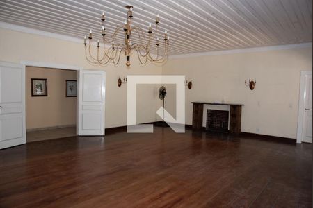 Apartamento à venda com 305m², 4 quartos e 4 vagasÁrea comum