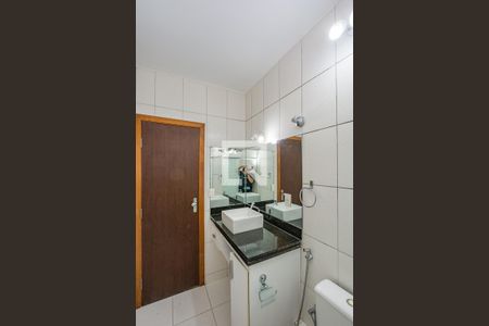 Apartamento à venda com 370m², 3 quartos e 1 vaga Apartamento à venda com 370m², 3 quartos e 1 vagaBanheiro da Suíte