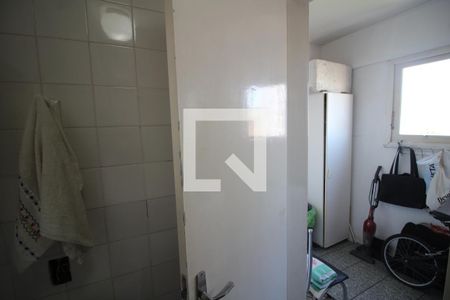 Apartamento à venda com 107m², 3 quartos e 1 vagaBanheiro de serviço
