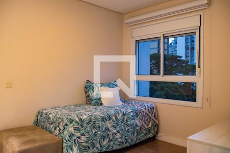 Apartamento à venda com 197m², 3 quartos e 4 vagasSuíte 2