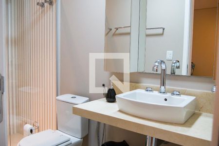 Apartamento à venda com 197m², 3 quartos e 4 vagasBanheiro da Suíte 2