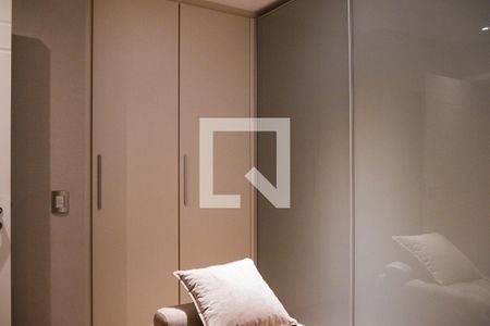 Apartamento à venda com 197m², 3 quartos e 4 vagasCloset - Suíte 3 