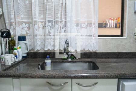 Casa à venda com 240m², 5 quartos e 3 vagas Casa à venda com 240m², 5 quartos e 3 vagasCozinha