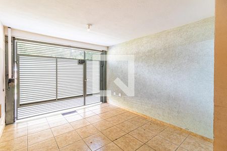 Casa de condomínio à venda com 170m², 3 quartos e 3 vagas Casa de condomínio à venda com 170m², 3 quartos e 3 vagasGaragem