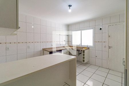 Casa de condomínio à venda com 170m², 3 quartos e 3 vagas Casa de condomínio à venda com 170m², 3 quartos e 3 vagasCozinha