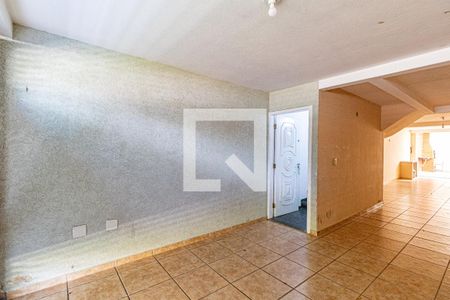 Casa de condomínio à venda com 170m², 3 quartos e 3 vagas Casa de condomínio à venda com 170m², 3 quartos e 3 vagasGaragem