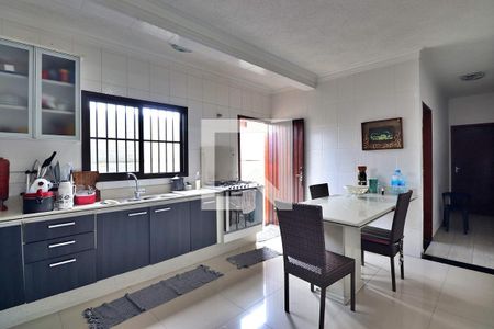 Casa à venda com 289m², 3 quartos e 2 vagasCozinha