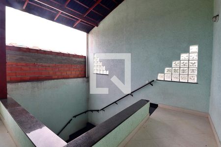 Casa à venda com 289m², 3 quartos e 2 vagasQuintal