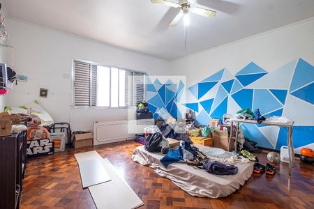 Casa à venda com 316m², 6 quartos e 2 vagas Casa à venda com 316m², 6 quartos e 2 vagasQuarto 4