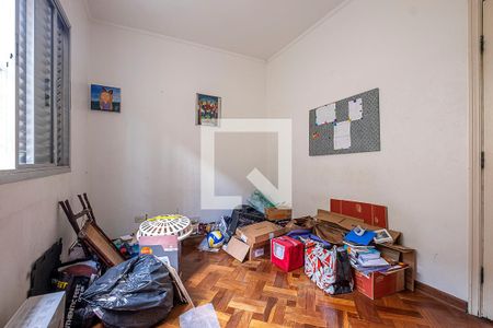 Casa à venda com 316m², 6 quartos e 2 vagas Casa à venda com 316m², 6 quartos e 2 vagasQuarto 6