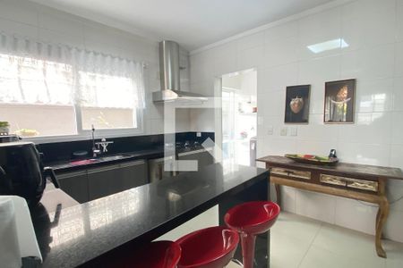 Casa de condomínio à venda com 361m², 5 quartos e 4 vagasCozinha