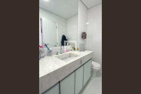 Casa de condomínio à venda com 361m², 5 quartos e 4 vagasBanheiro da Suíte 2