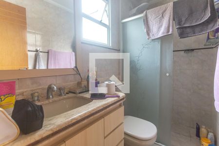 Apartamento à venda com 101m², 3 quartos e 2 vagas Apartamento à venda com 101m², 3 quartos e 2 vagasBanheiro suíte