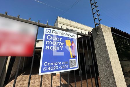 Casa à venda com 352m², 2 quartos e 2 vagasFachada