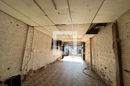 Casa à venda com 352m², 2 quartos e 2 vagasGaragem