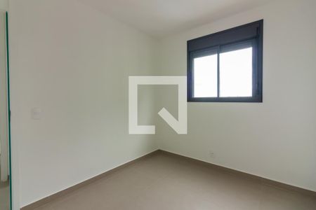 Quarto 1 de apartamento para alugar com 2 quartos, 53m² em Centro, Osasco