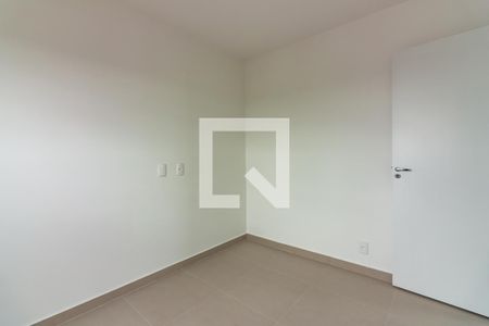 Quarto 1 de apartamento para alugar com 2 quartos, 53m² em Centro, Osasco