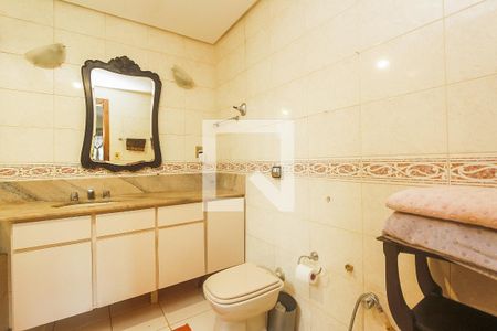 Apartamento à venda com 141m², 2 quartos e 1 vaga Apartamento à venda com 141m², 2 quartos e 1 vagaBanheiro suite 2