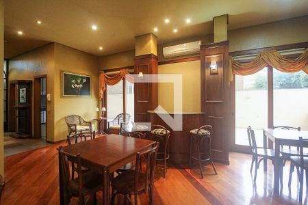 Apartamento à venda com 141m², 2 quartos e 1 vaga Apartamento à venda com 141m², 2 quartos e 1 vagaSalão de festas