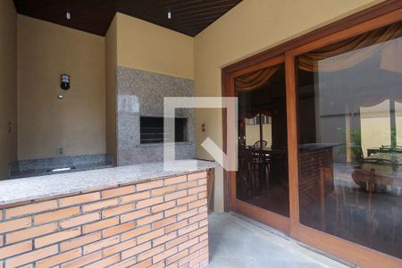 Apartamento à venda com 141m², 2 quartos e 1 vaga Apartamento à venda com 141m², 2 quartos e 1 vagaChurrasqueira