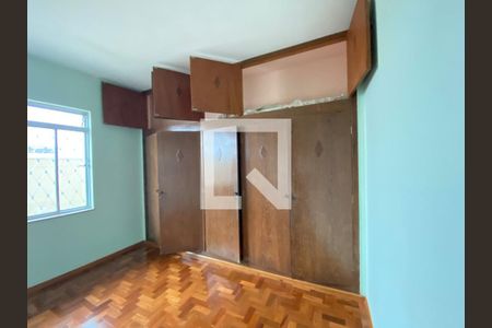 Casa à venda com 280m², 4 quartos e 2 vagasQuarto 5