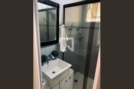 Apartamento à venda com 60m², 3 quartos e 1 vaga Apartamento à venda com 60m², 3 quartos e 1 vagaBanheiro
