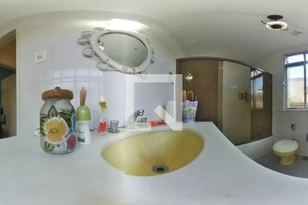 Apartamento à venda com 250m², 4 quartos e 2 vagas Apartamento à venda com 250m², 4 quartos e 2 vagasBanheiro